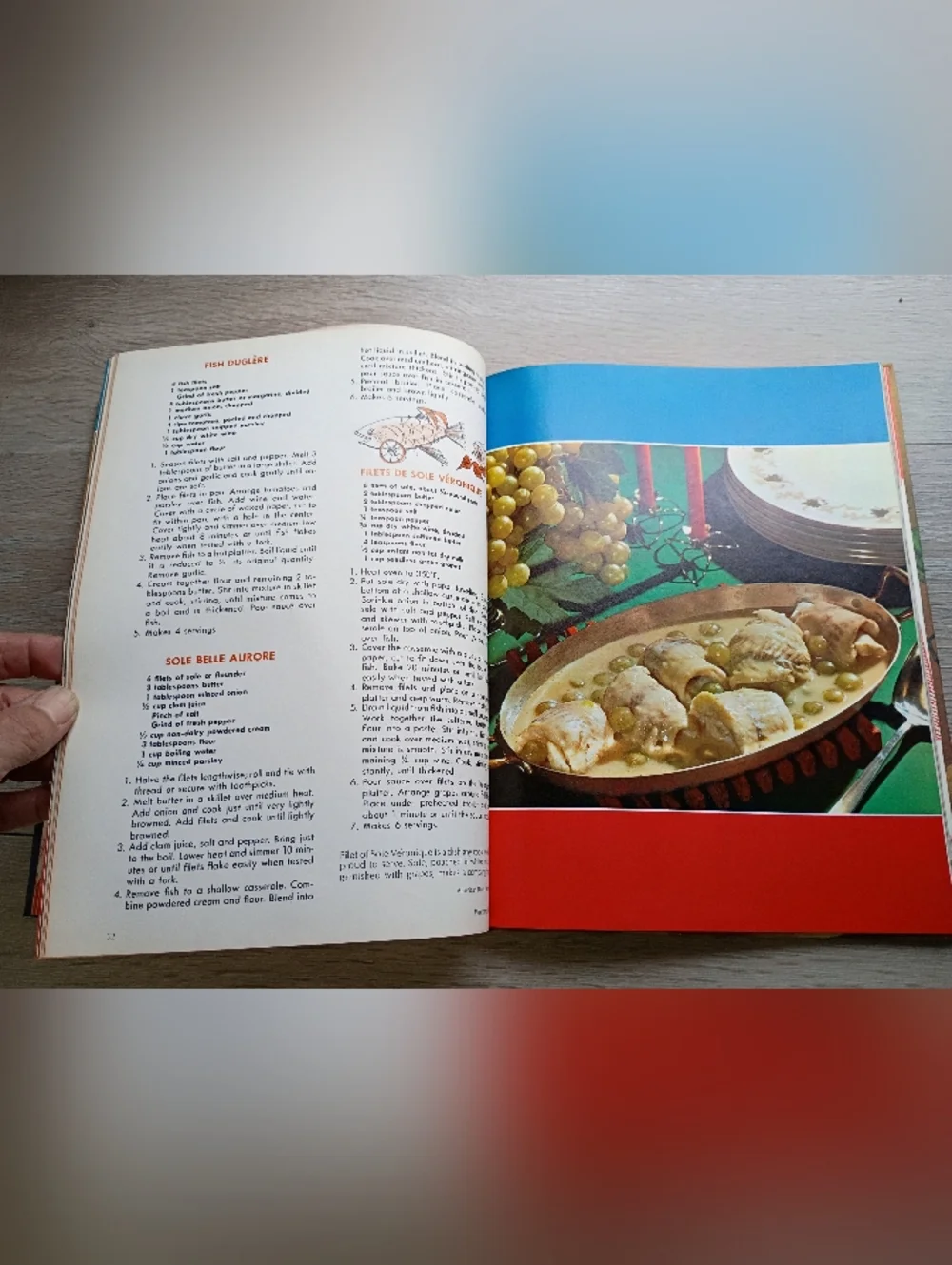 1969 Woman's Famous French Cookery Hard Cover Cookbook Illustrated